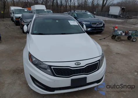 2013 Kia Optima Sx z USA, uszkodzony, nr VIN 5XXGR4A69DG127932